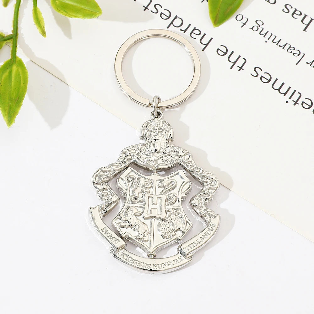 Harry Potter Hogwarts Keychain - Image 4
