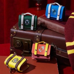 Harry Potter College Style Leather Earbud Case